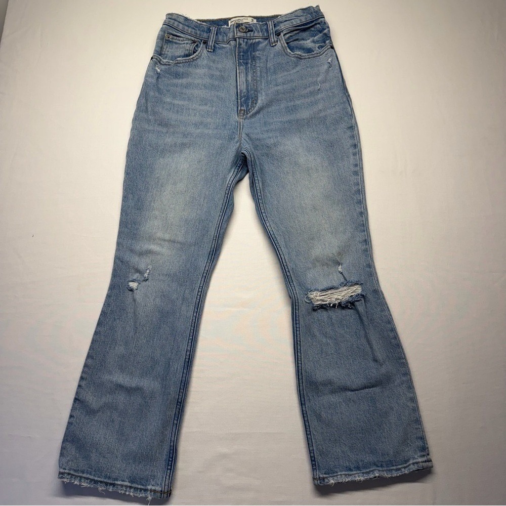 Abercrombie‎ & Fitch Kick Flare Jeans 28/6 Light Wash Ultra High Rise Raw Hem